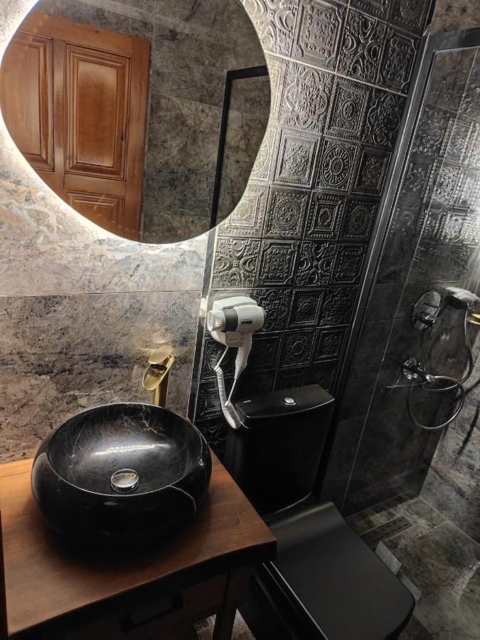 Star Hotel Istanbul Bagian luar foto