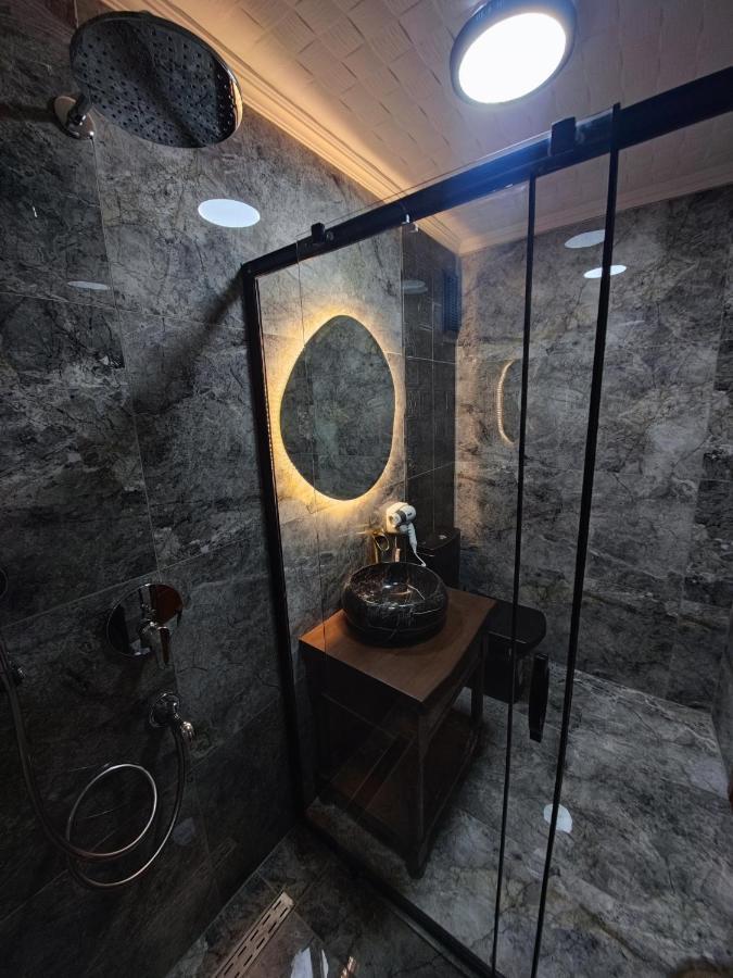 Star Hotel Istanbul Bagian luar foto