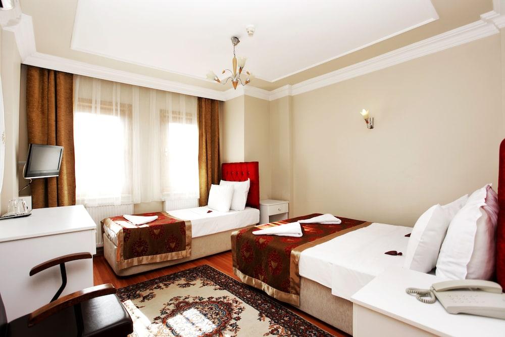 Star Hotel Istanbul Bagian luar foto