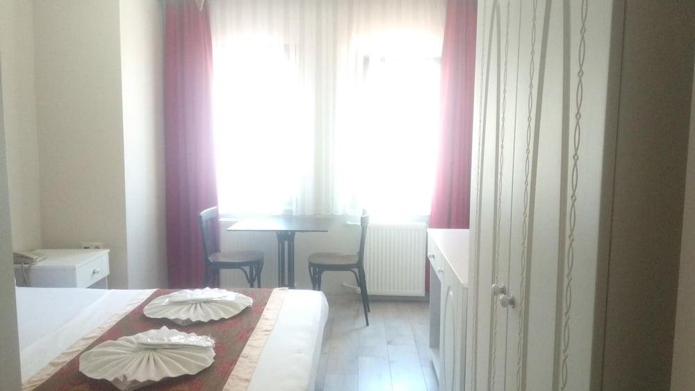 Star Hotel Istanbul Bagian luar foto