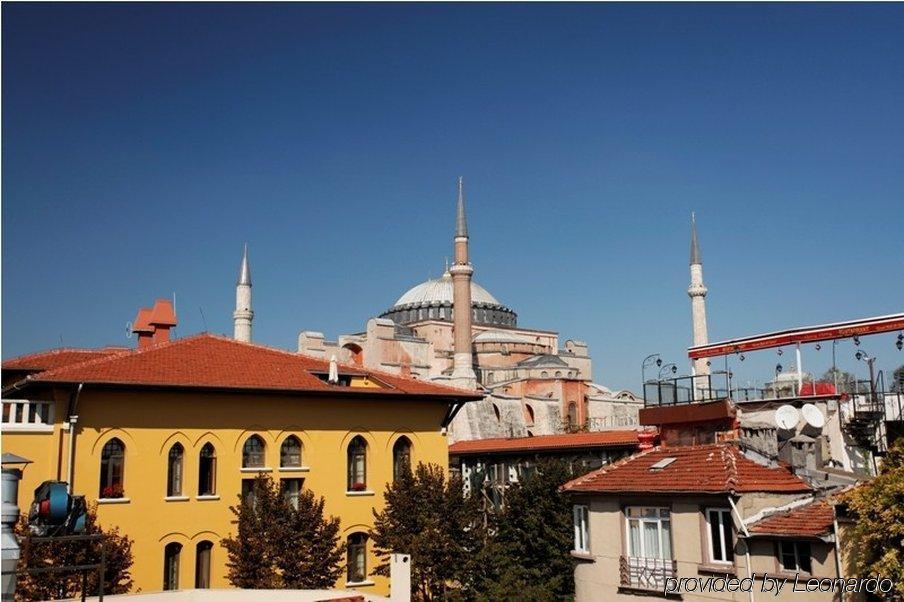 Star Hotel Istanbul Bagian luar foto